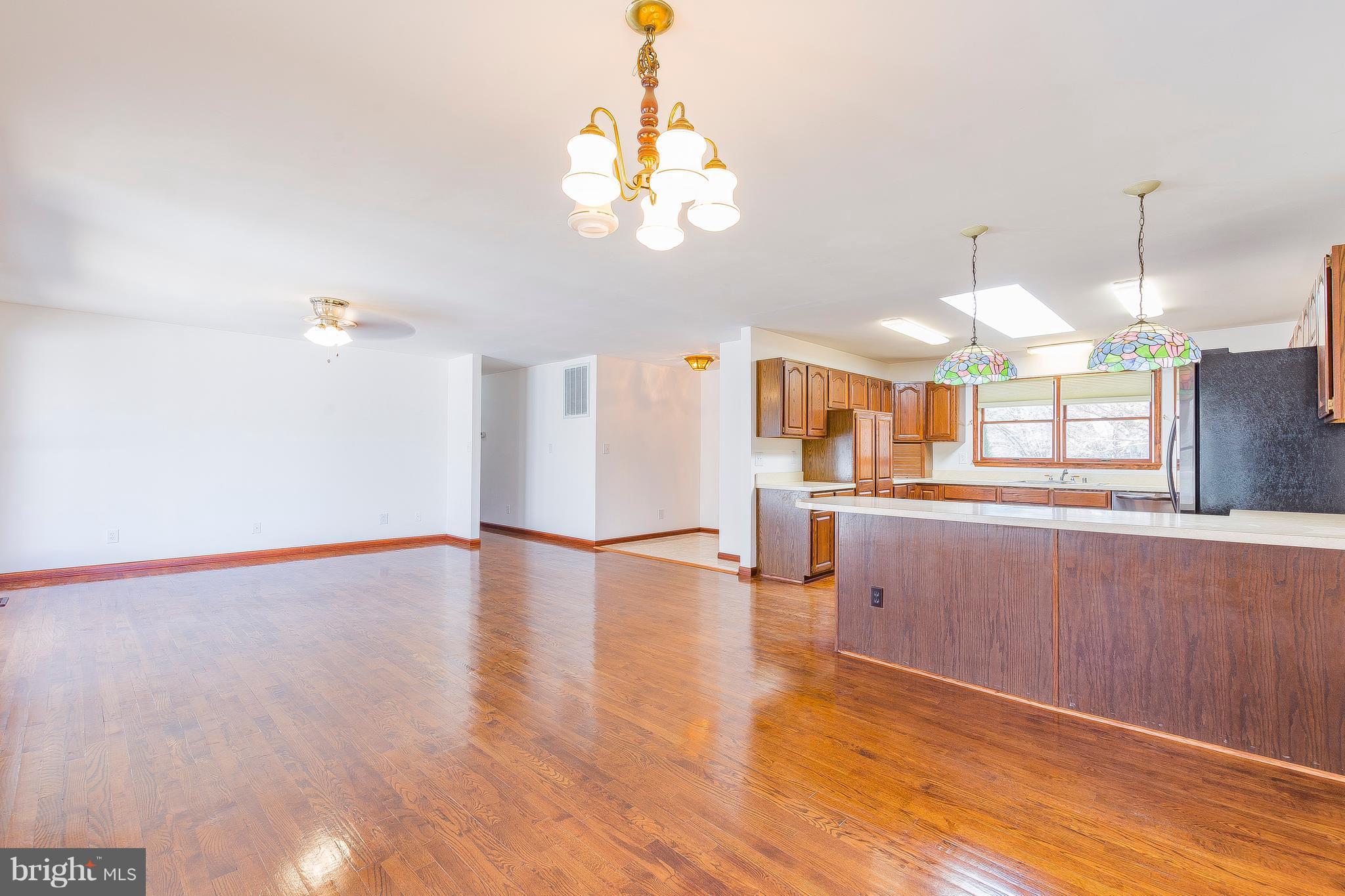 920 Adelina Road Prince Frederick, MD 20678 - Photo 15 of 30 Interior (General)
