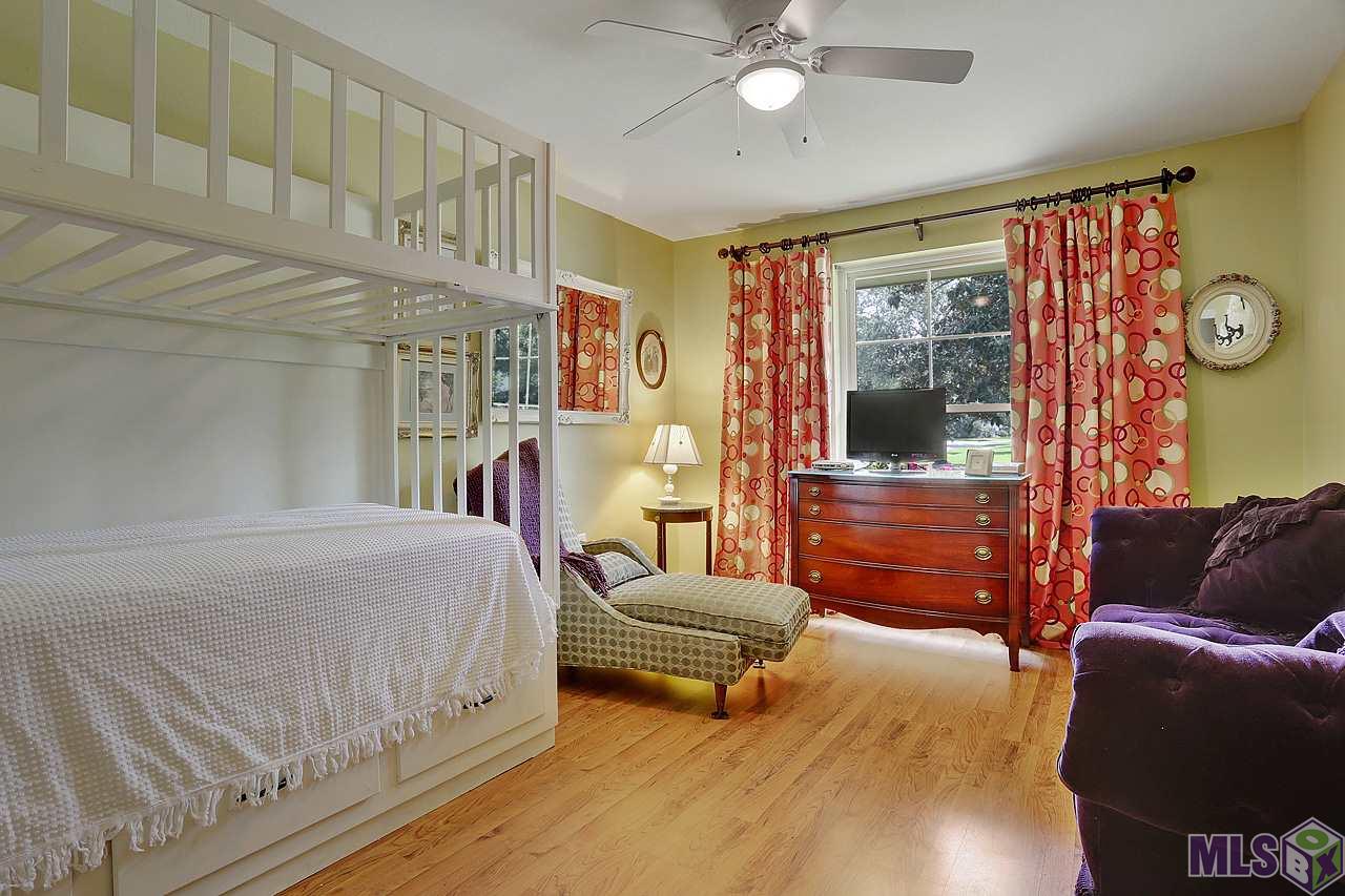 2644 Woodland Ridge Boulevard Baton Rouge, LA 70816 - Photo 14 of 24