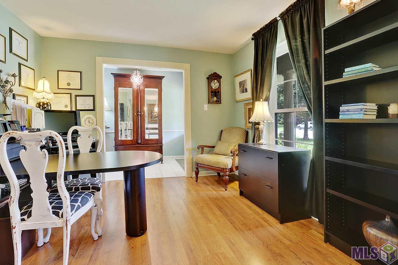 2644 Woodland Ridge Boulevard Baton Rouge, LA 70816 - Photo 8 of 24