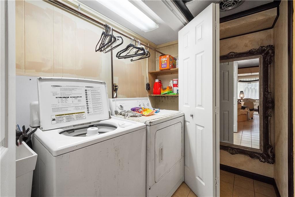 546 Lindsay Road Carnegie, PA 15106 - Photo 24 of 24 Gallery Image 24