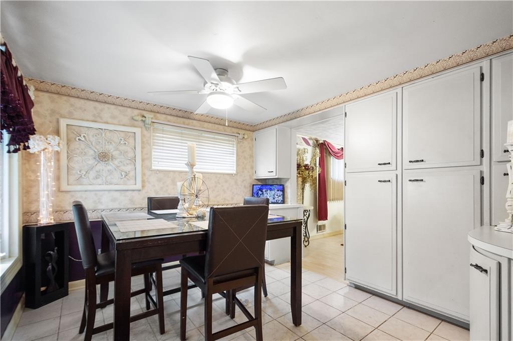546 Lindsay Road Carnegie, PA 15106 - Photo 10 of 24 Gallery Image 10