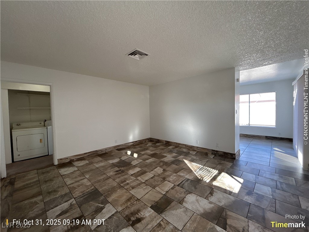 7078 Forest Vista Street Las Vegas, NV 89147 - Photo 3 of 13