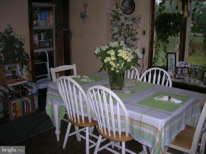 4411 Spring Avenue Halethorpe, MD 21227 - Photo 7 of 10 Dining Room