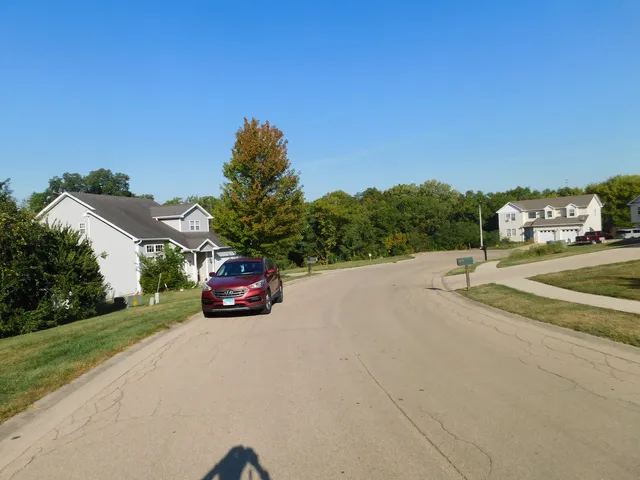 $28,500 | 664 Oak Court, Marseilles, IL 61341