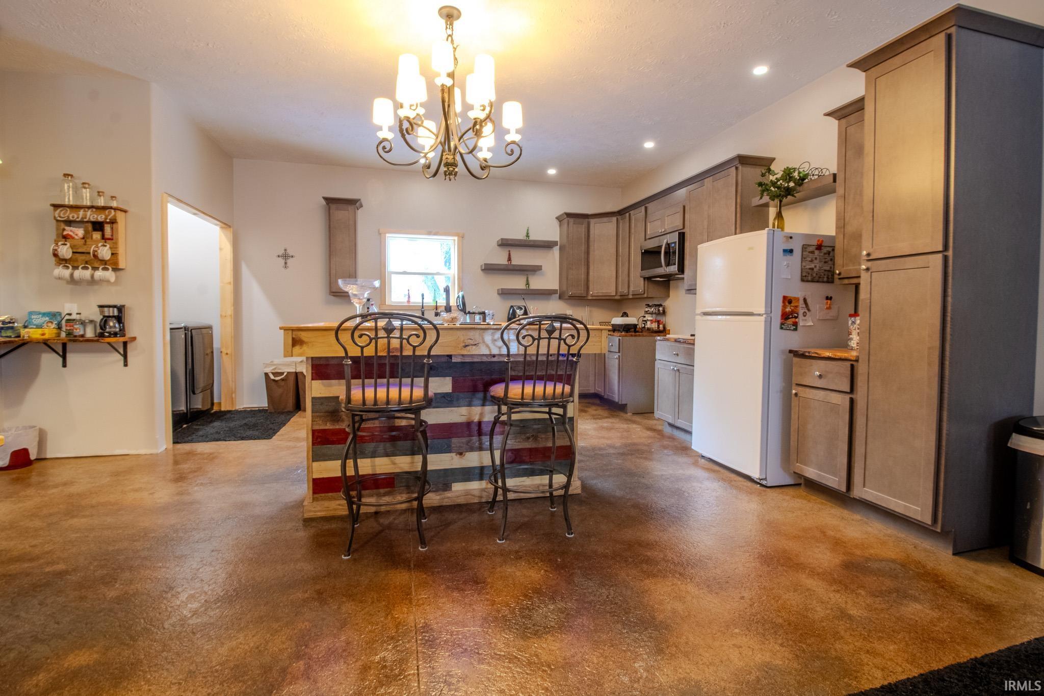 118 Whipple Road Winamac, IN 46996 - Photo 6 of 21