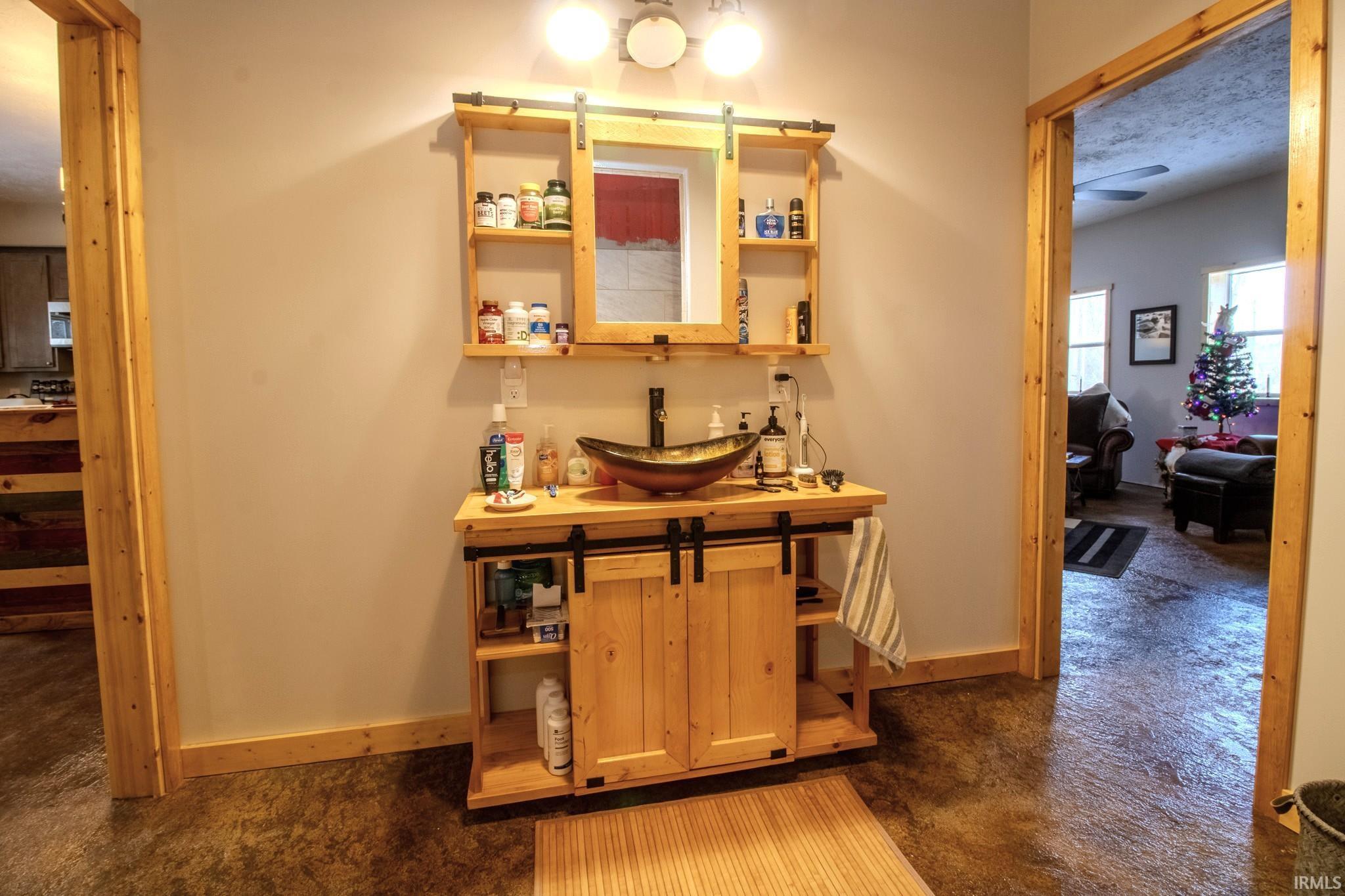 118 Whipple Road Winamac, IN 46996 - Photo 7 of 21