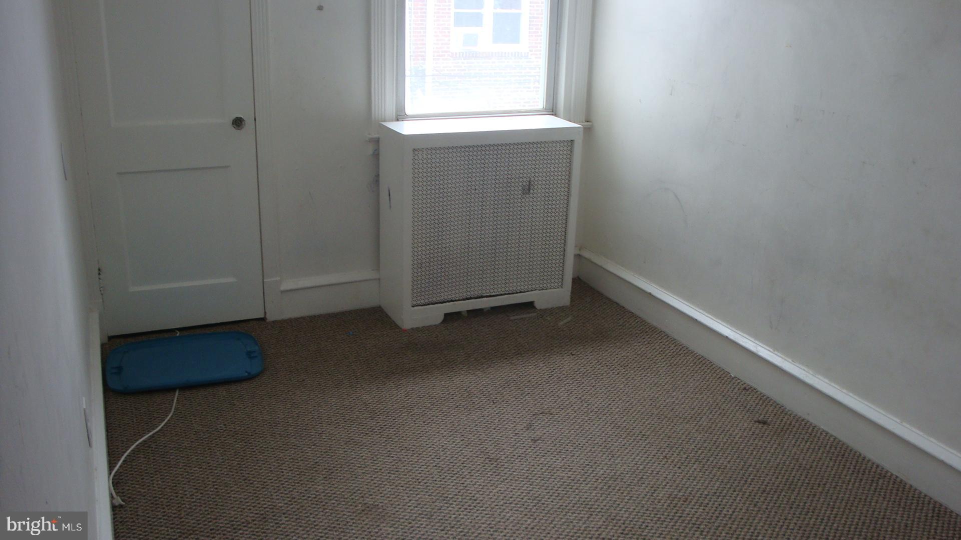 85 Springton Road Upper Darby, PA 19082 - Photo 15 of 17