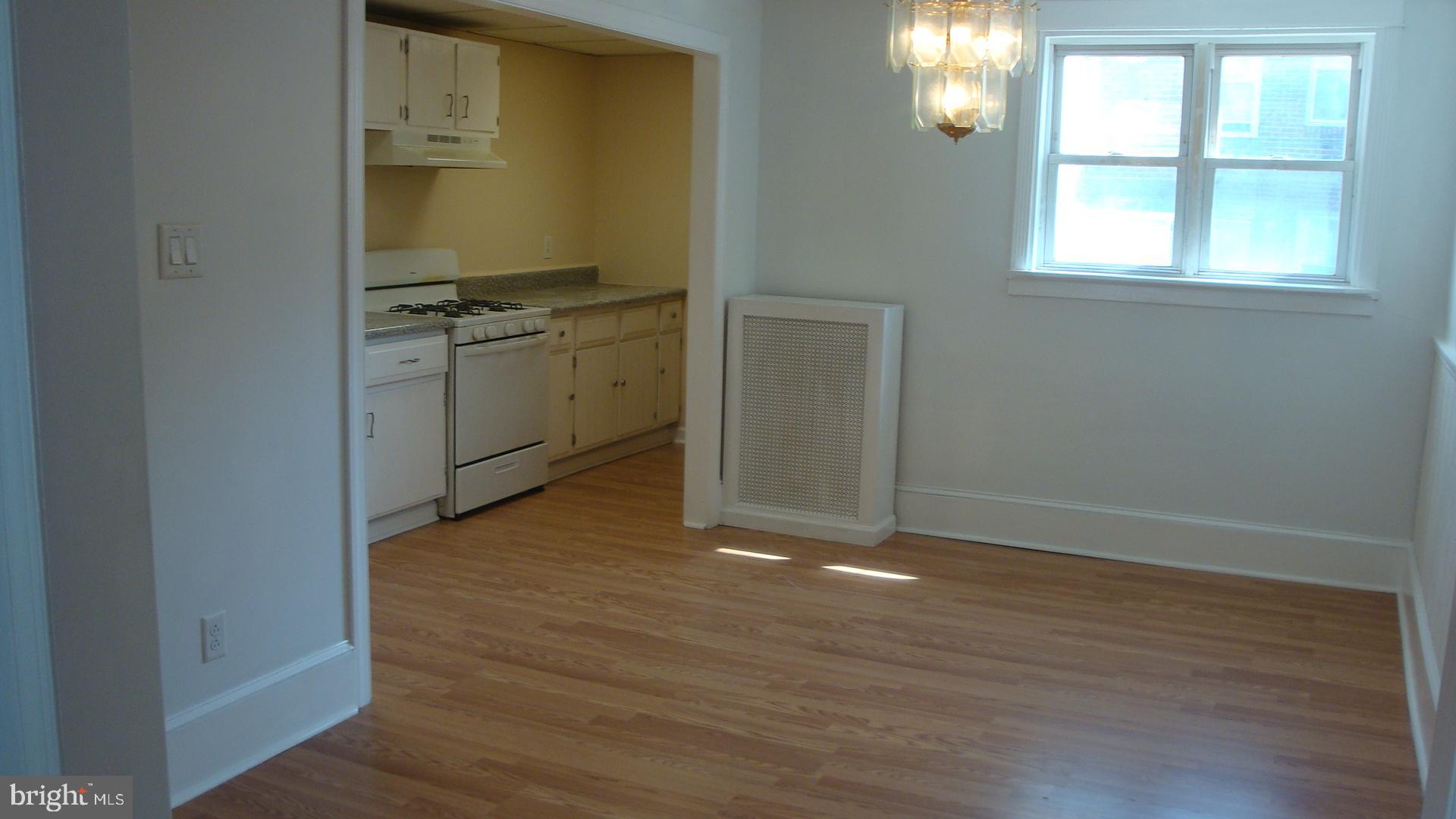 85 Springton Road Upper Darby, PA 19082 - Photo 3 of 17