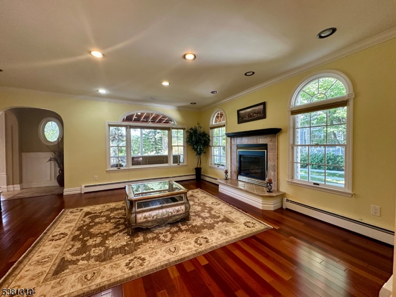 38 Totowa Road Wayne, NJ 07470 - Photo 13 of 37