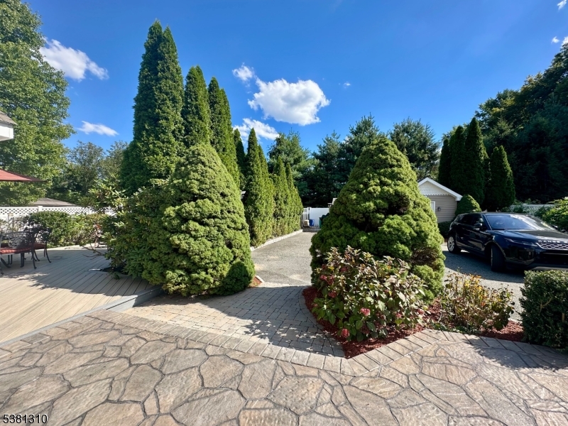 38 Totowa Road Wayne, NJ 07470 - Photo 33 of 37