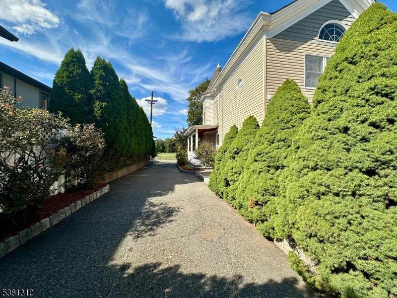 38 Totowa Road Wayne, NJ 07470 - Photo 34 of 37