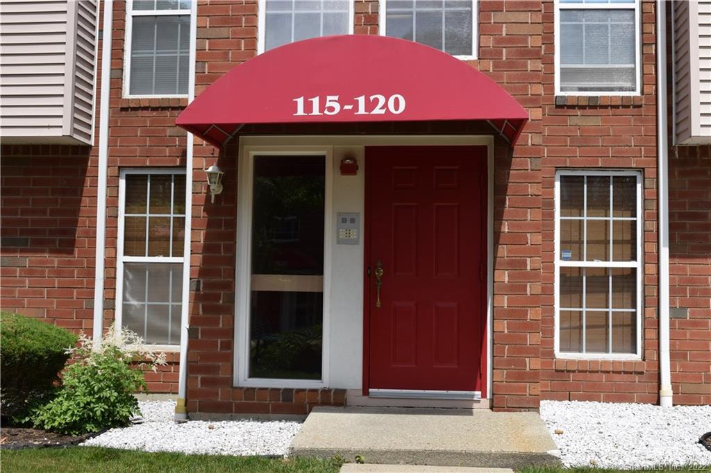 116 Heather Ridge, Unit 116 Shelton, CT 06484 - Photo 1 of 1
