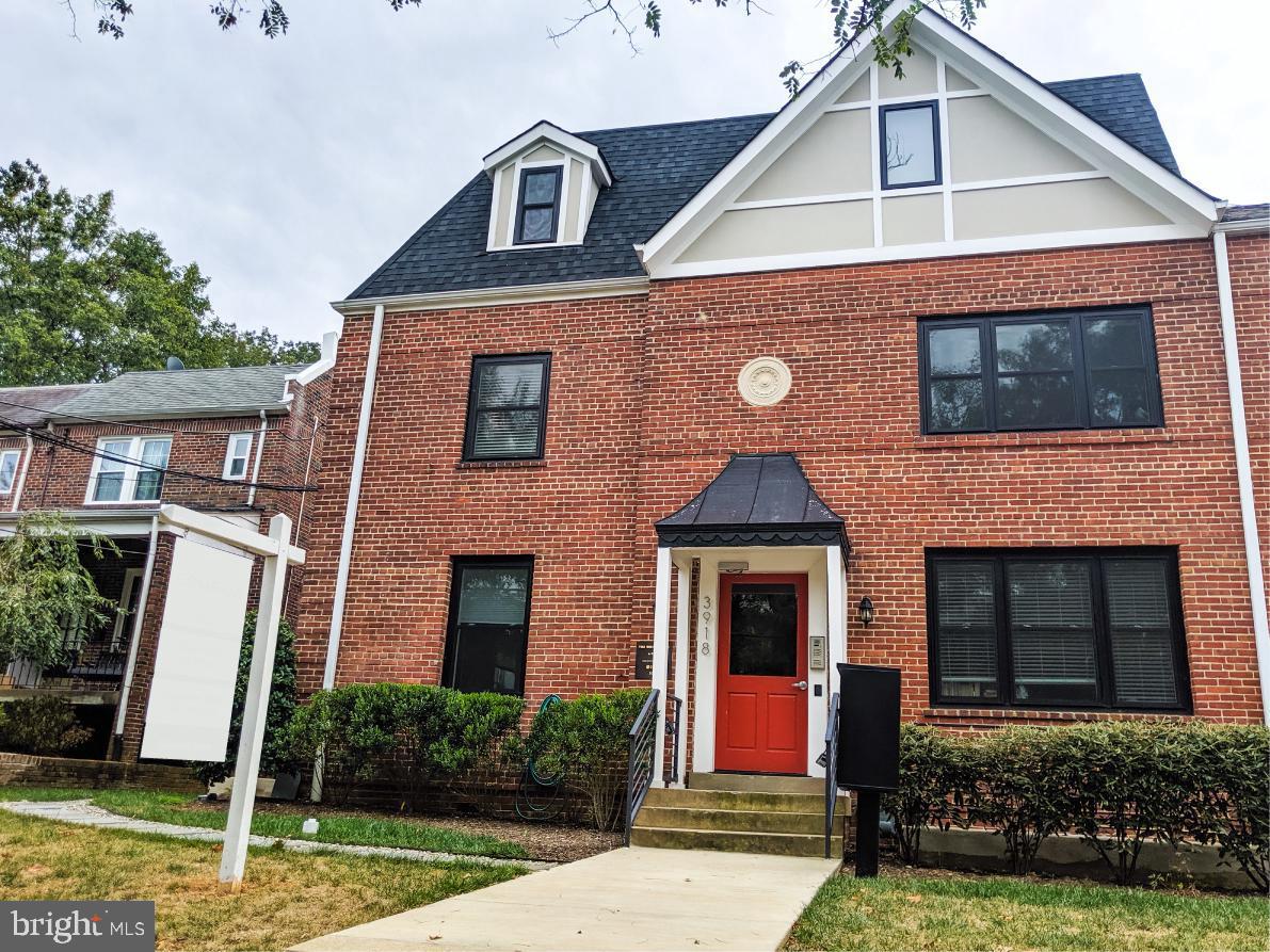 3918 W Street Northwest, Unit 6 Washington, DC 20007 - Photo 1 of 35