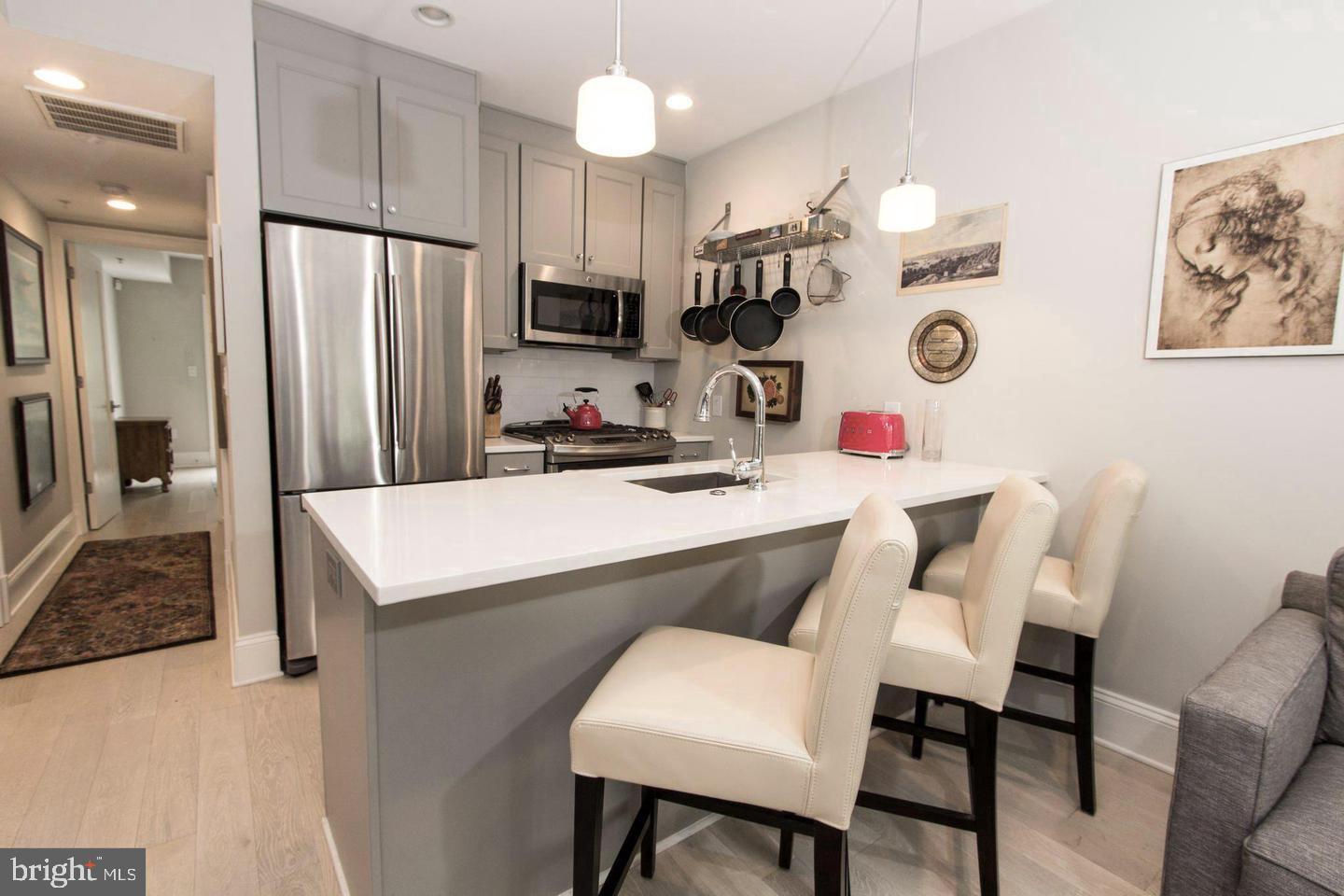 3918 W Street Northwest, Unit 6 Washington, DC 20007 - Photo 4 of 35