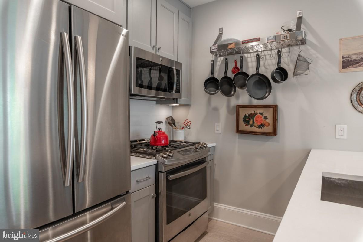 3918 W Street Northwest, Unit 6 Washington, DC 20007 - Photo 5 of 35