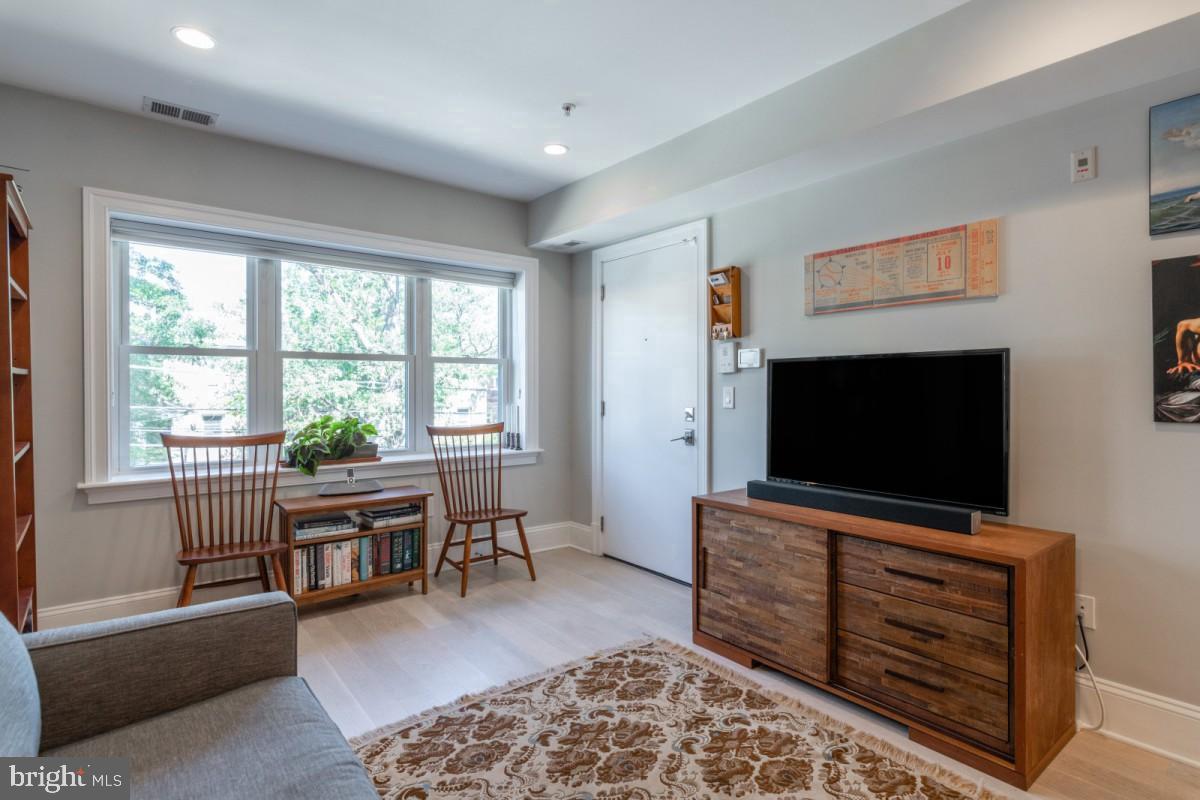 3918 W Street Northwest, Unit 6 Washington, DC 20007 - Photo 9 of 35