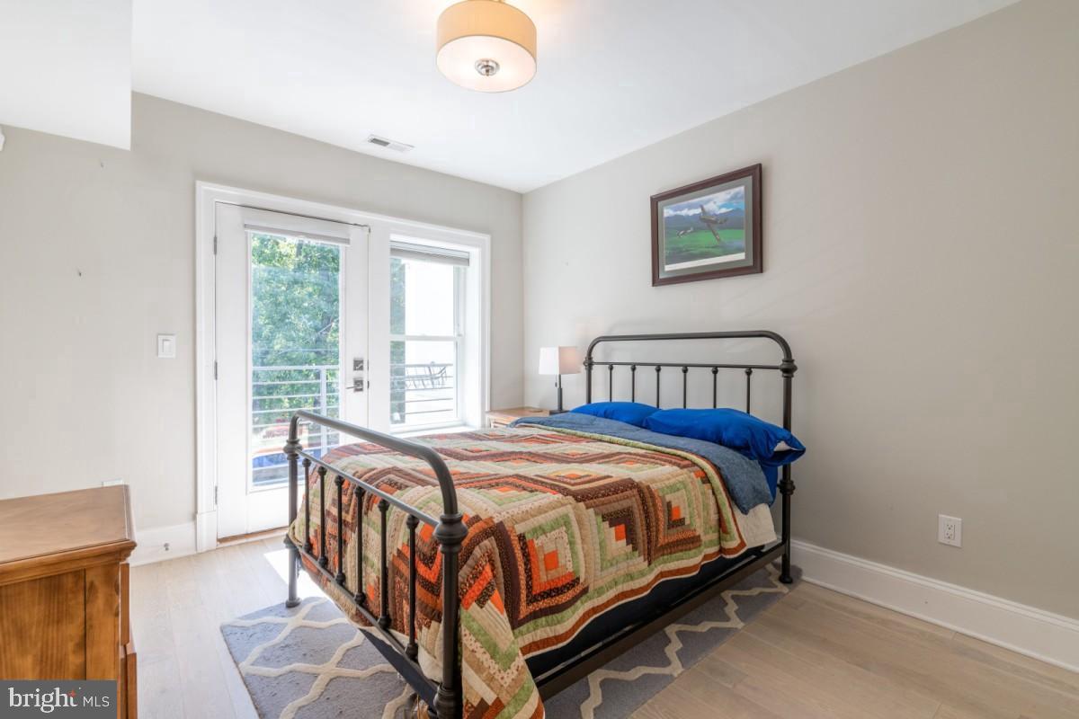 3918 W Street Northwest, Unit 6 Washington, DC 20007 - Photo 10 of 35