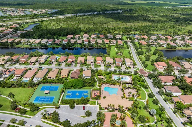 $1,585,000 | 266 Rudder Cay Way, Jupiter, FL 33458