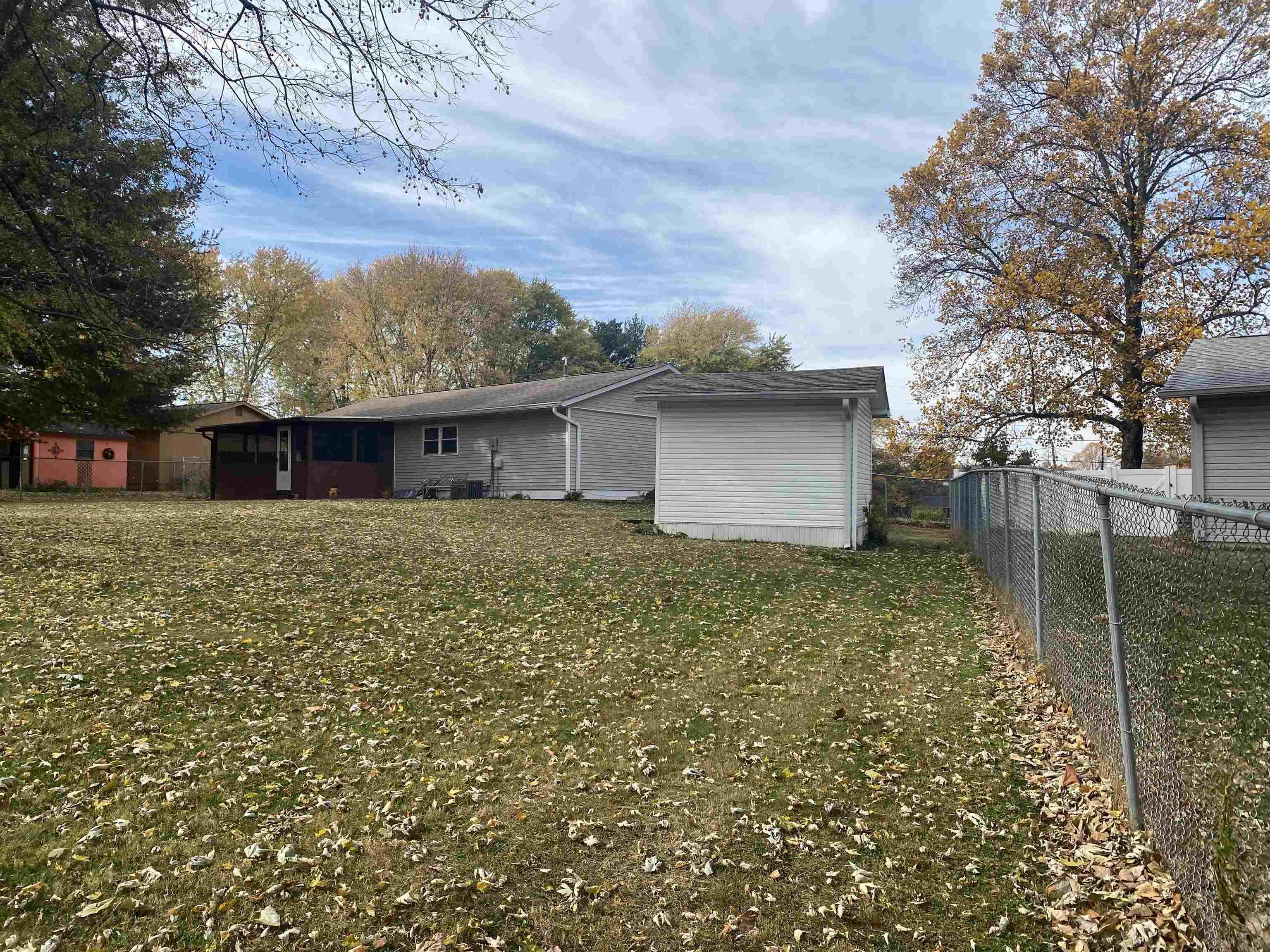 4560 Happy Hollow Road Bloomington, IN 47408 - Photo 6 of 10 Gallery Image 6