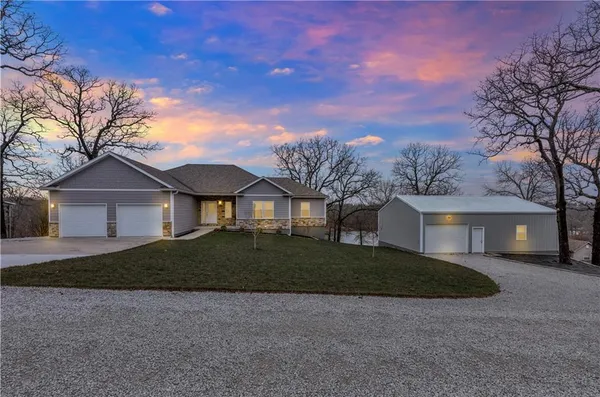 $519,500 | 27487 Isabella Lane, Warsaw, MO 65355