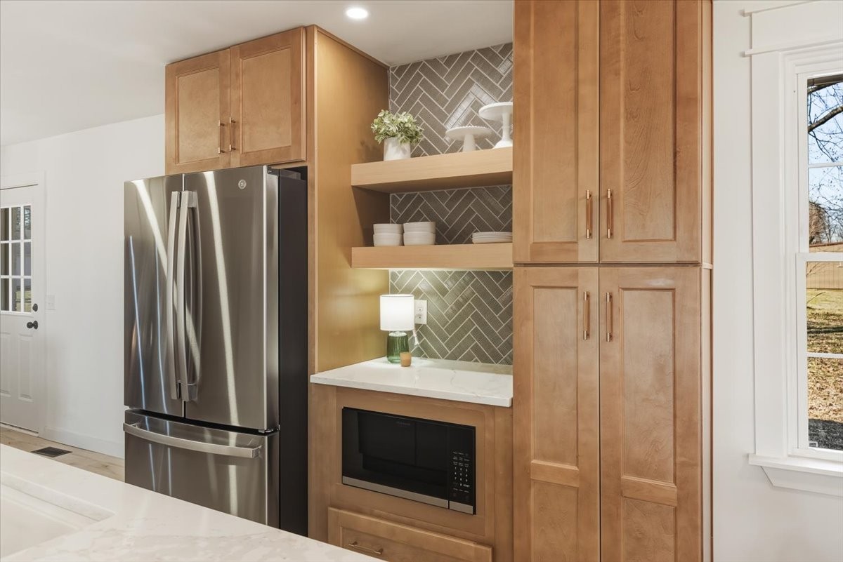 310 Lisa Lane Gallatin, TN 37066 - Photo 11 of 52