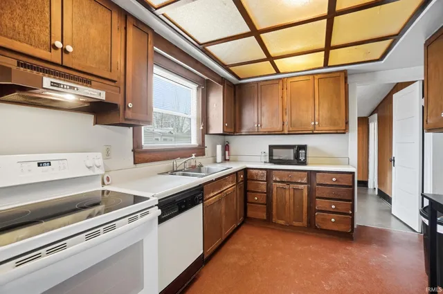 $150,000 | 110 South Ash Street, Butler, IN 46721