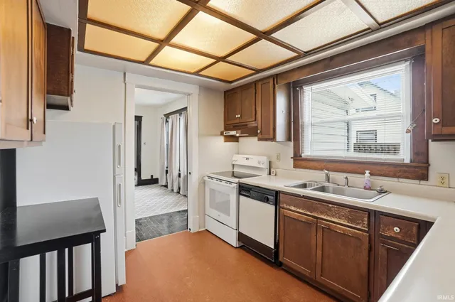 $150,000 | 110 South Ash Street, Butler, IN 46721