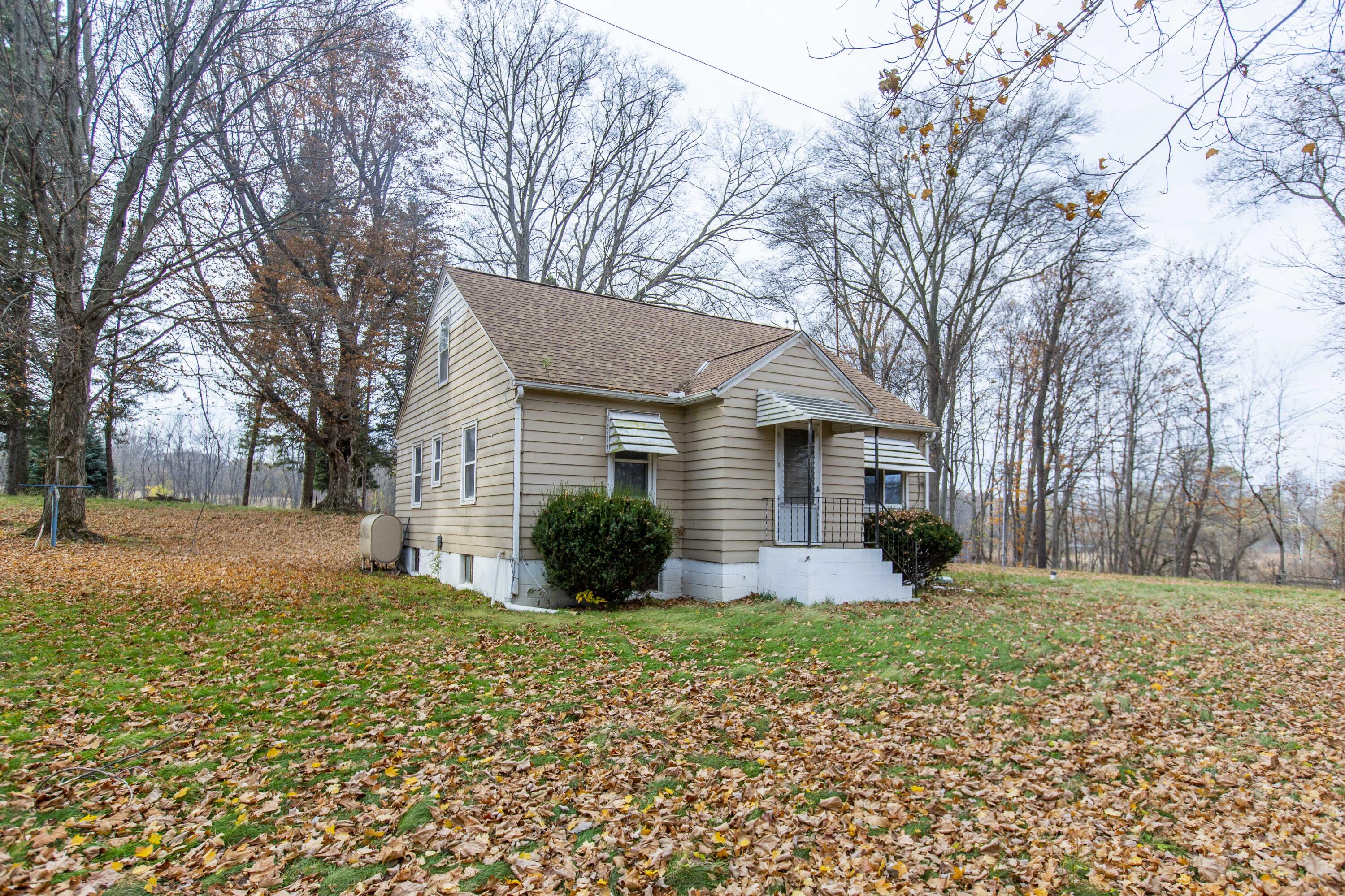 19126 Rickerman Road Galien, MI 49113 - Photo 2 of 22 19126 Rickerman_2022_7376