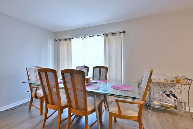 $465,000 | 7-n040 Eagle Terrace, Medinah, IL 60157