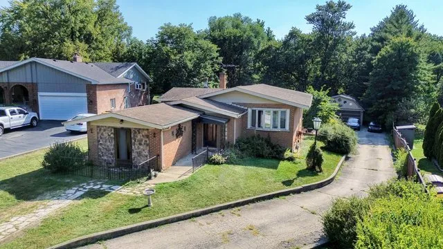 $465,000 | 7-n040 Eagle Terrace, Medinah, IL 60157
