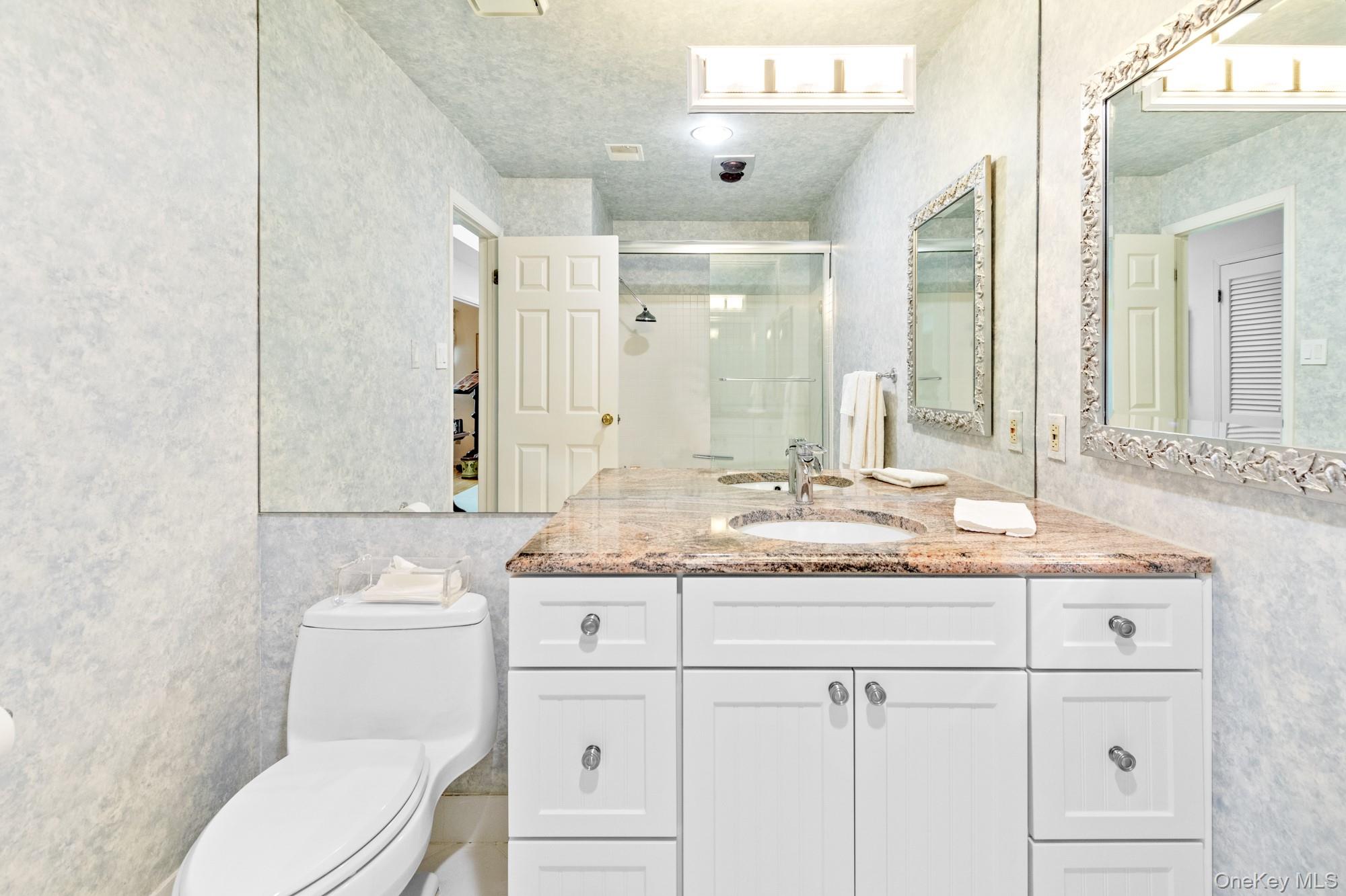 520 Hampton Road, Unit 5 Southampton, NY 11968 - Photo 20 of 30