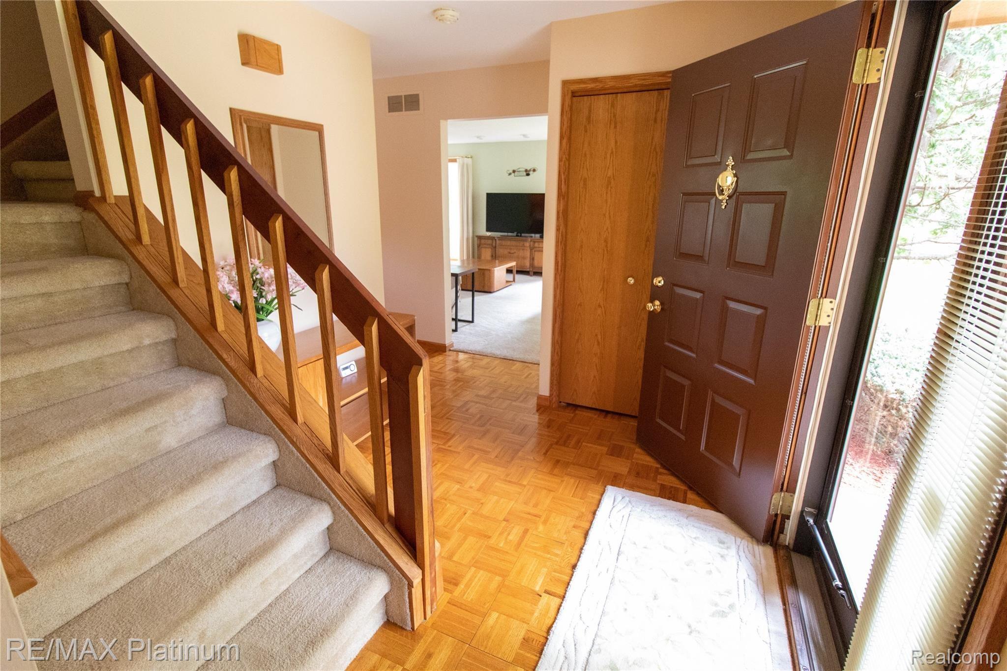 5165 King Road Howell, MI 48843 - Photo 5 of 53 IMG_4981.jpg