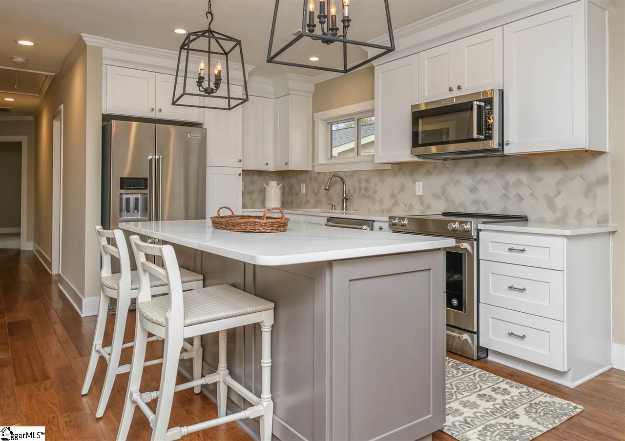 504 West Faris Road Greenville, SC 29605 - Photo 12 of 36 Gallery Image 12