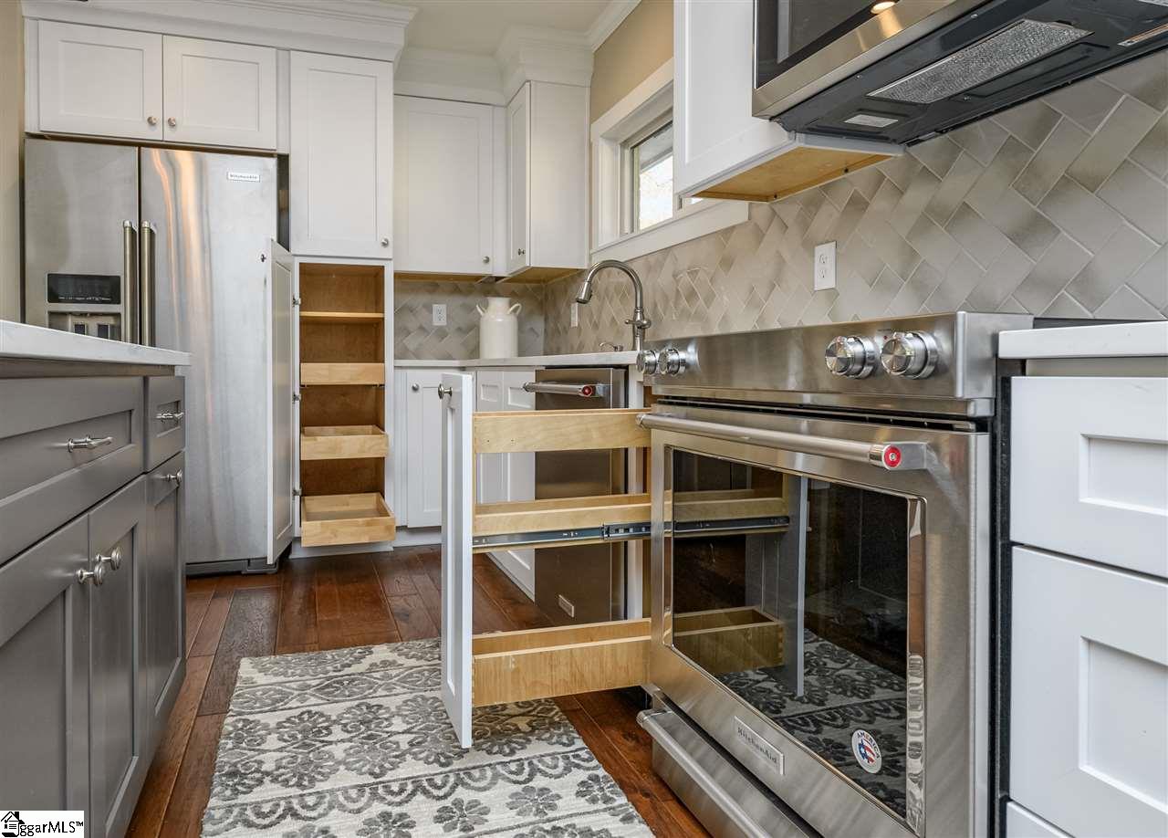 504 West Faris Road Greenville, SC 29605 - Photo 15 of 36 Gallery Image 15