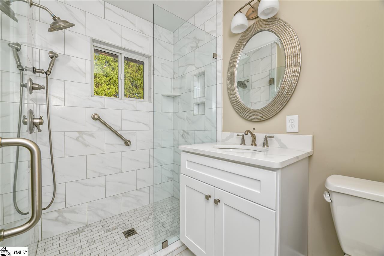 504 West Faris Road Greenville, SC 29605 - Photo 31 of 36 Gallery Image 31