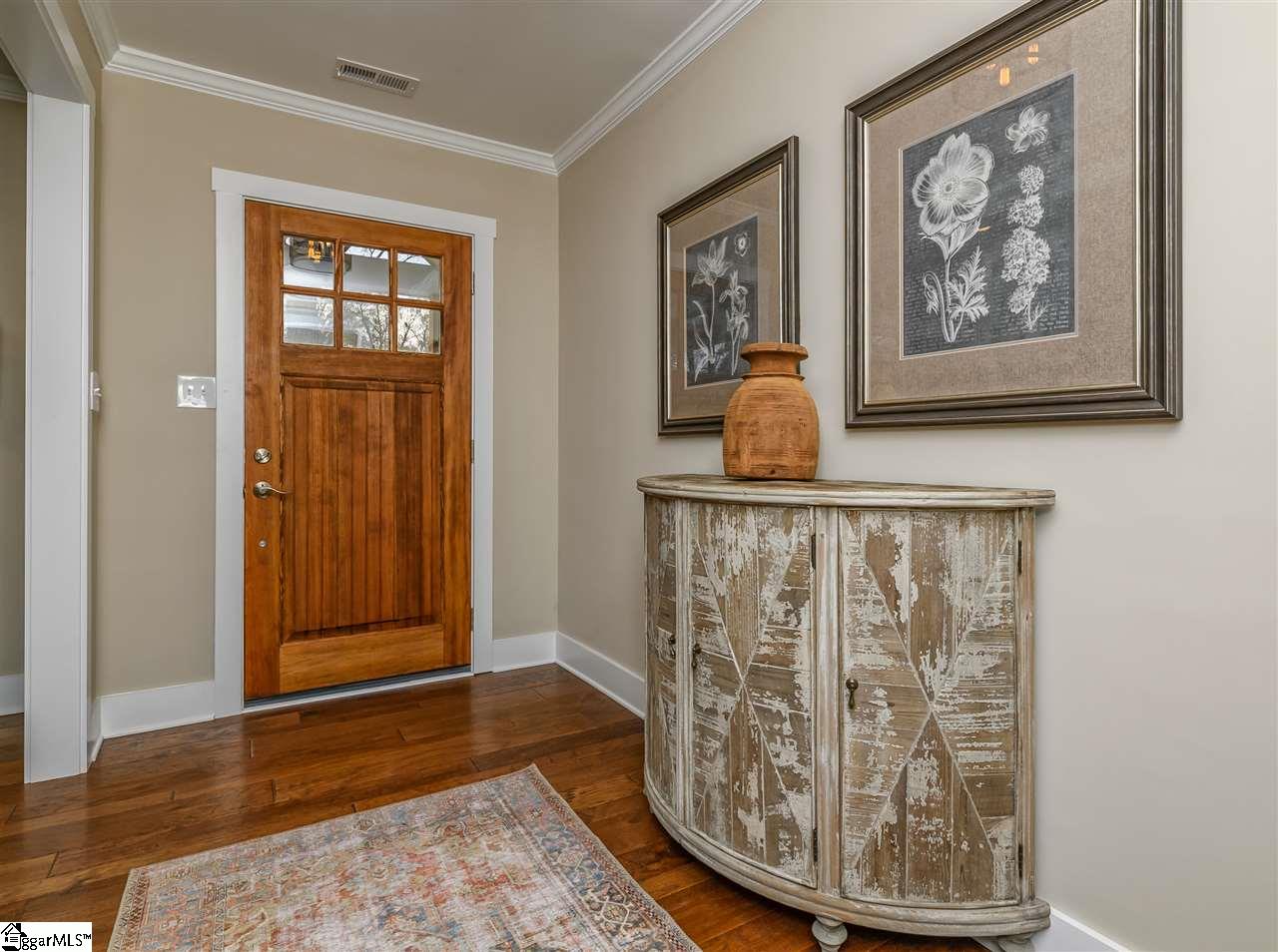 504 West Faris Road Greenville, SC 29605 - Photo 6 of 36 Gallery Image 6
