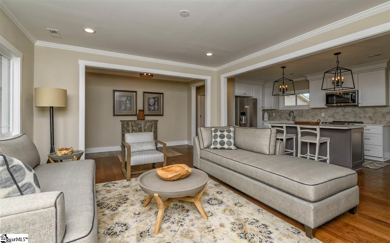 504 West Faris Road Greenville, SC 29605 - Photo 8 of 36 Gallery Image 8