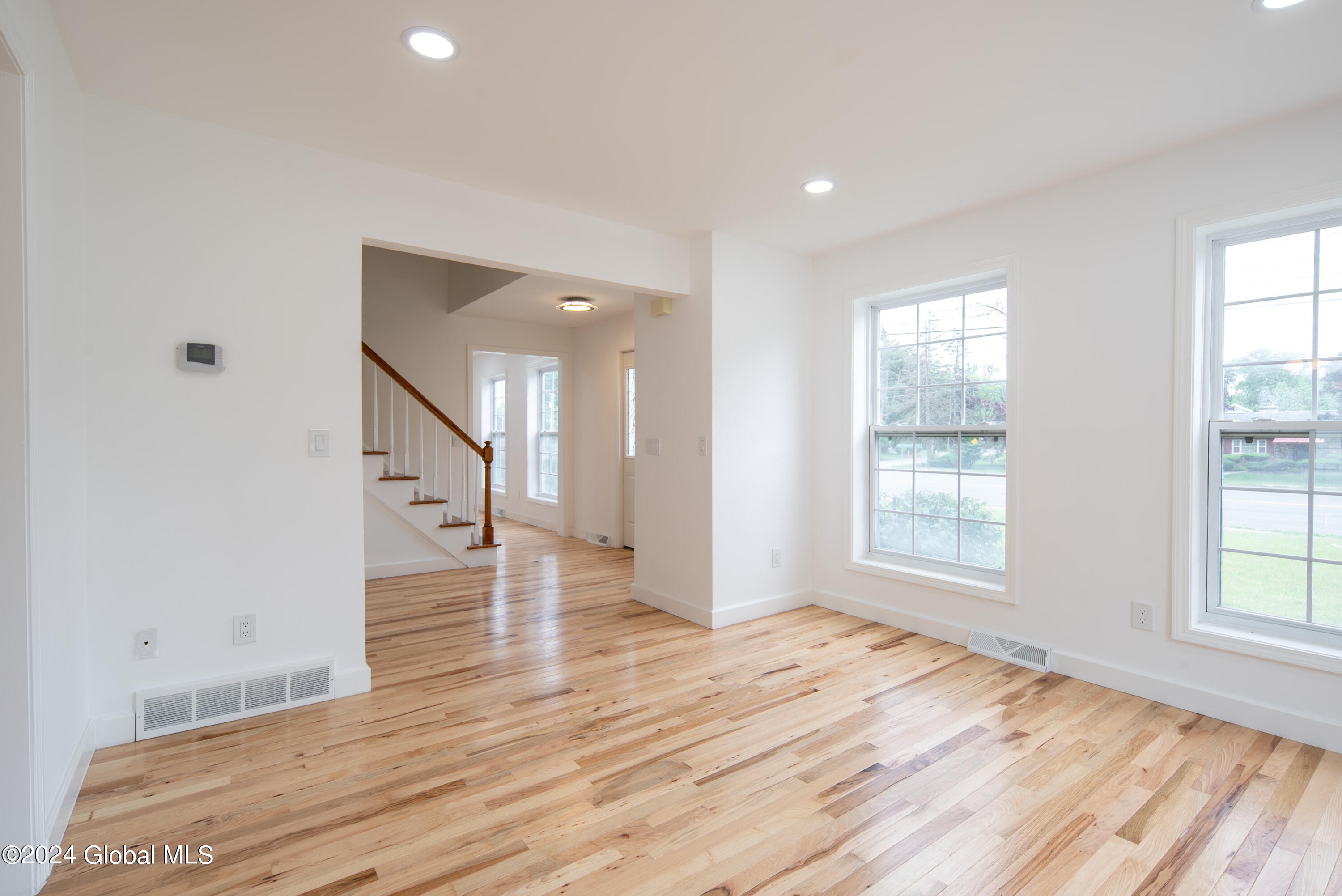 2285 Troy Schenectady Road Niskayuna, NY 12309 - Photo 22 of 67 021
