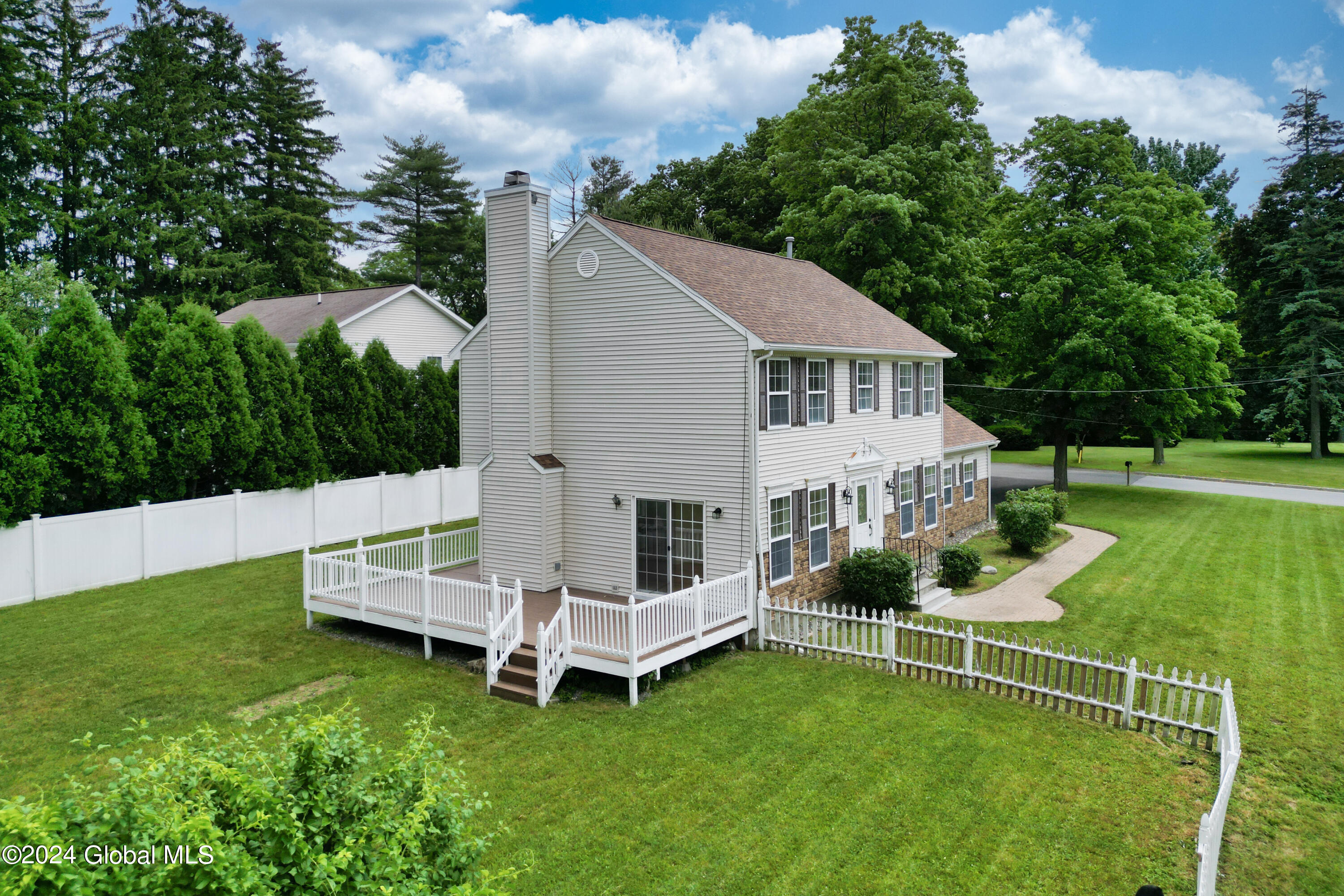 2285 Troy Schenectady Road Niskayuna, NY 12309 - Photo 56 of 67 060