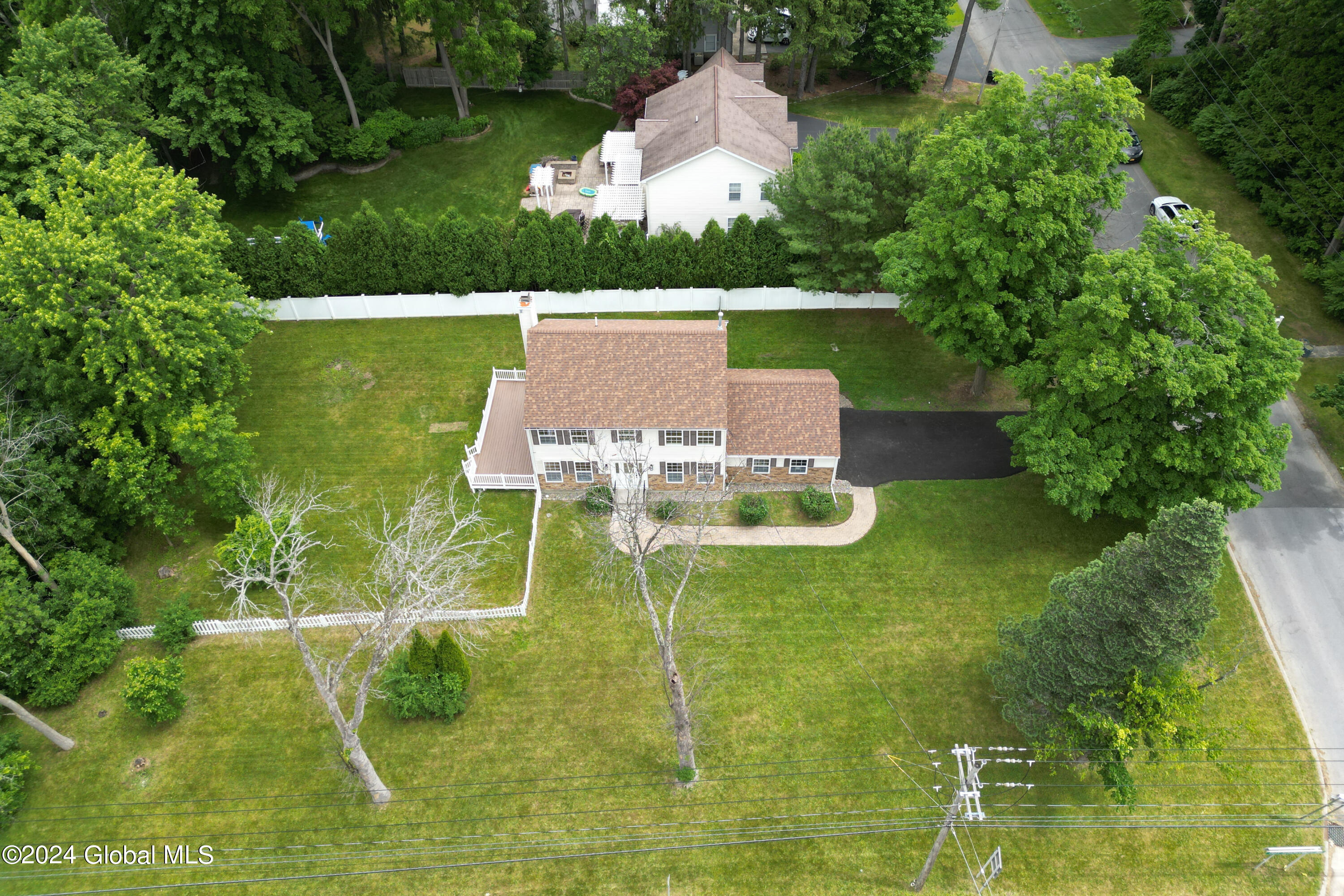 2285 Troy Schenectady Road Niskayuna, NY 12309 - Photo 60 of 67 065