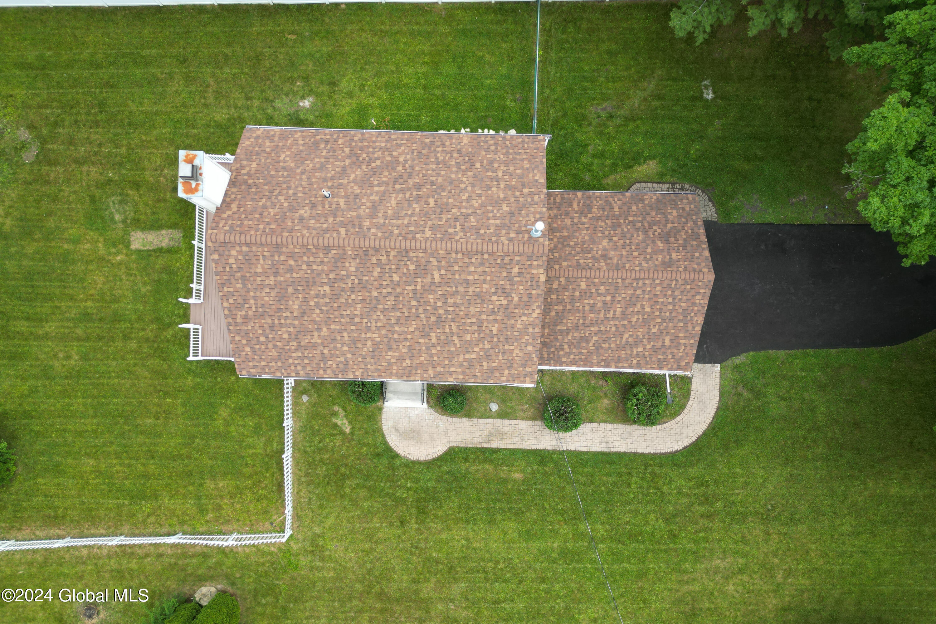 2285 Troy Schenectady Road Niskayuna, NY 12309 - Photo 66 of 67 071