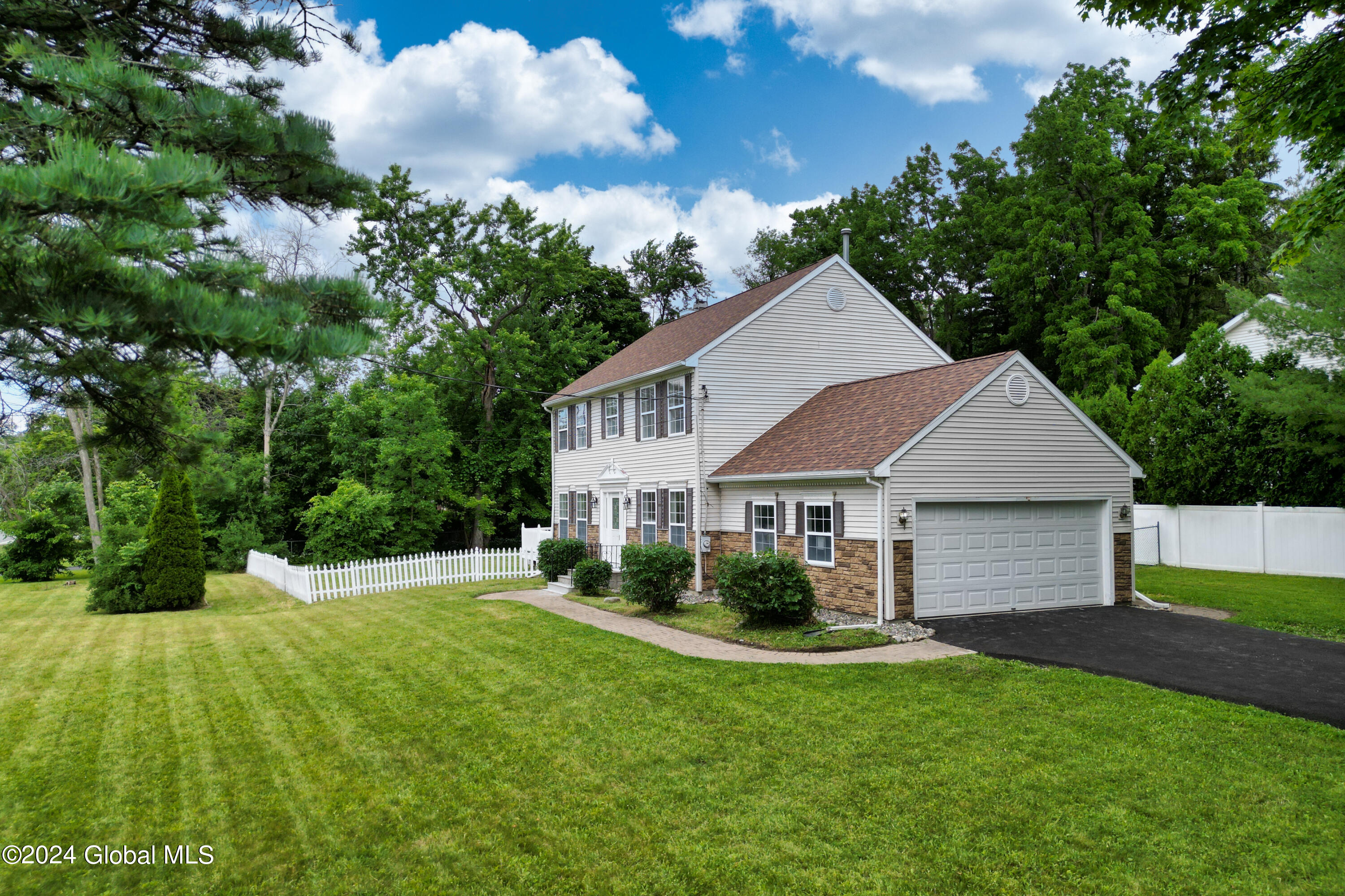 2285 Troy Schenectady Road Niskayuna, NY 12309 - Photo 67 of 67 064
