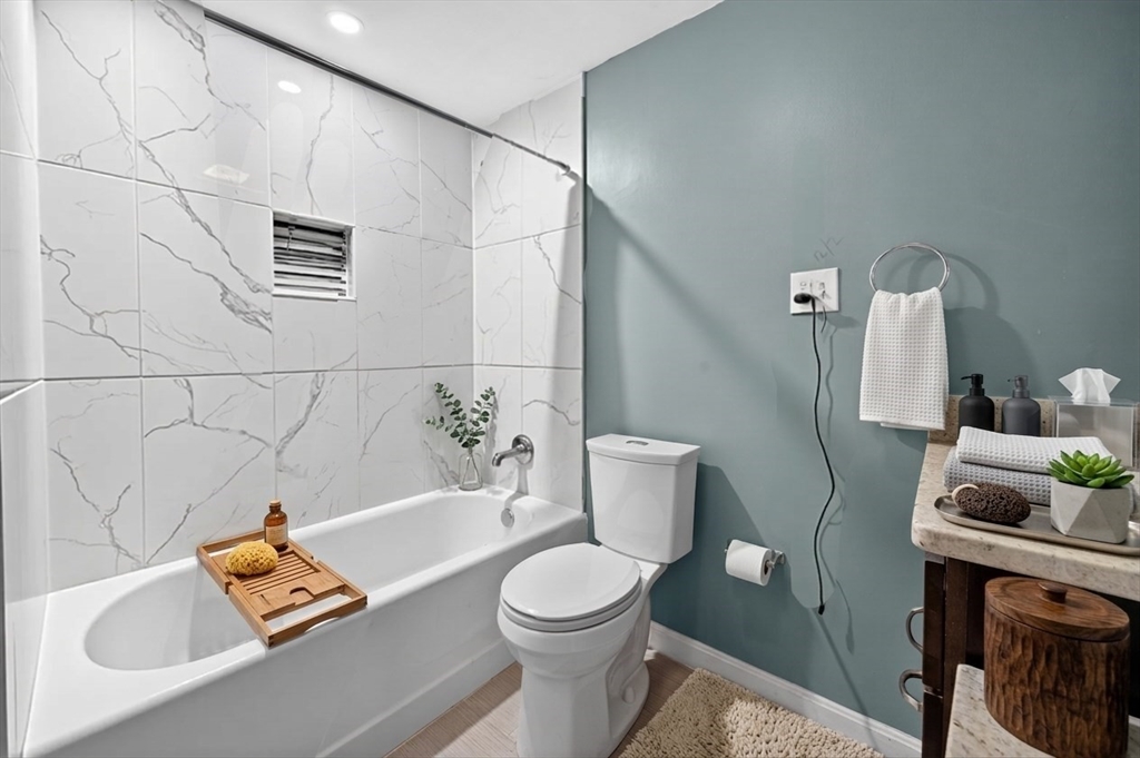 464 Commonwealth Avenue, Unit 31 Boston, MA 02215 - Photo 11 of 25