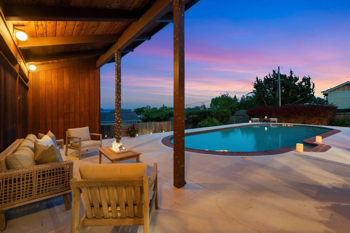 622 Terrace Road San Carlos, CA 94070 - Photo 12 of 83 Gallery Image 12