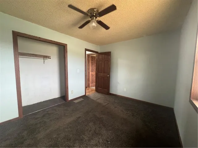 $179,000 | 114 Hickory Street, Mound City, MO 64470