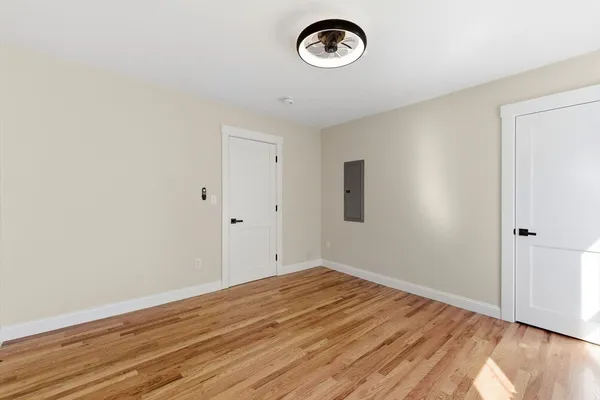 $3,700 | 20 Beacon Street, Unit 2, Gloucester, MA 01930