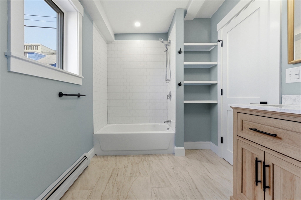 20 Beacon Street, Unit 2 Gloucester, MA 01930 - Photo 17 of 28