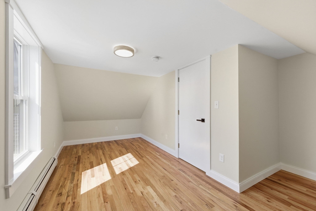 20 Beacon Street, Unit 2 Gloucester, MA 01930 - Photo 20 of 28