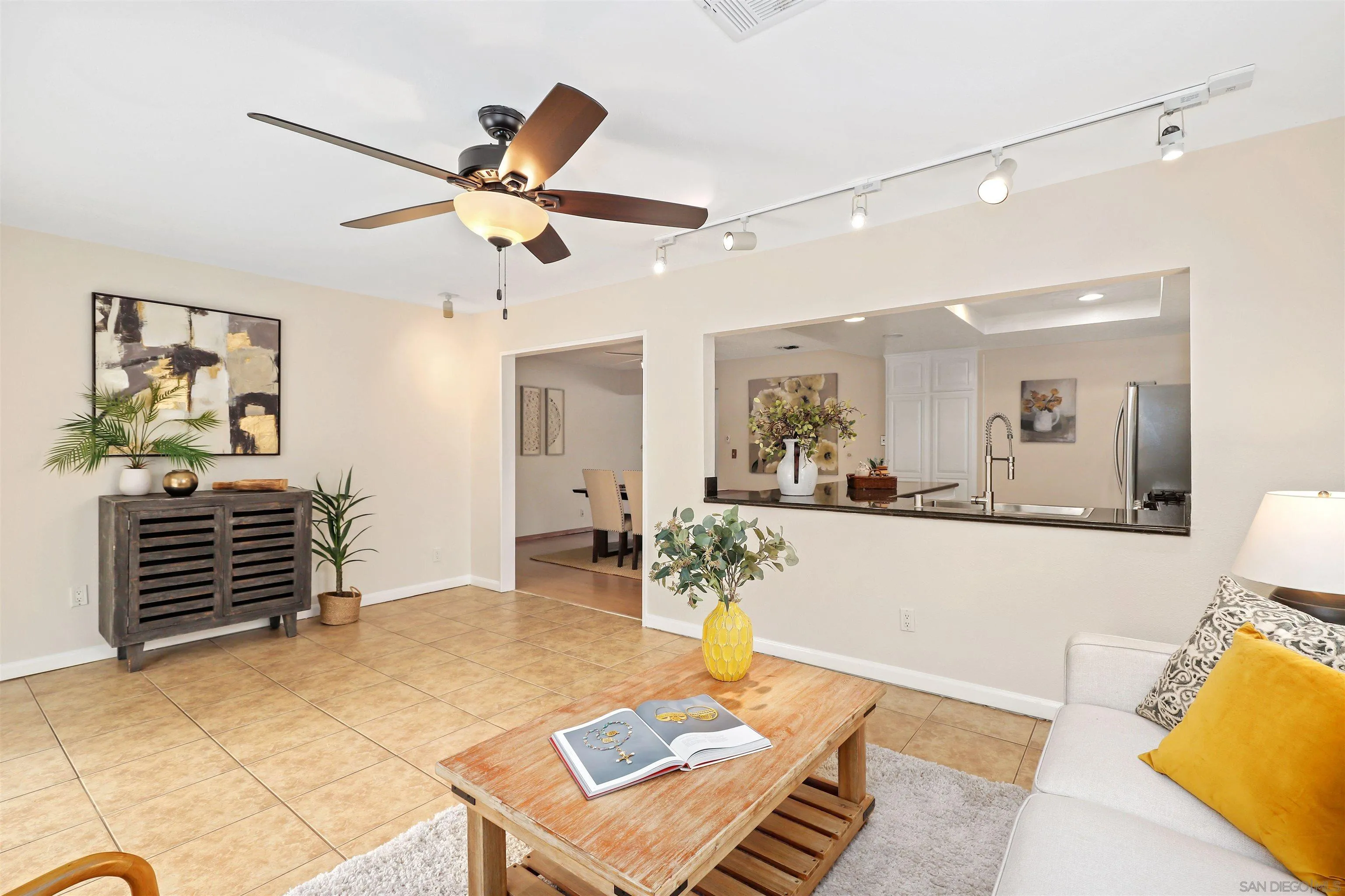 10231 Rio Camino Lakeside, CA 92040 - Photo 13 of 24 Gallery Image 13