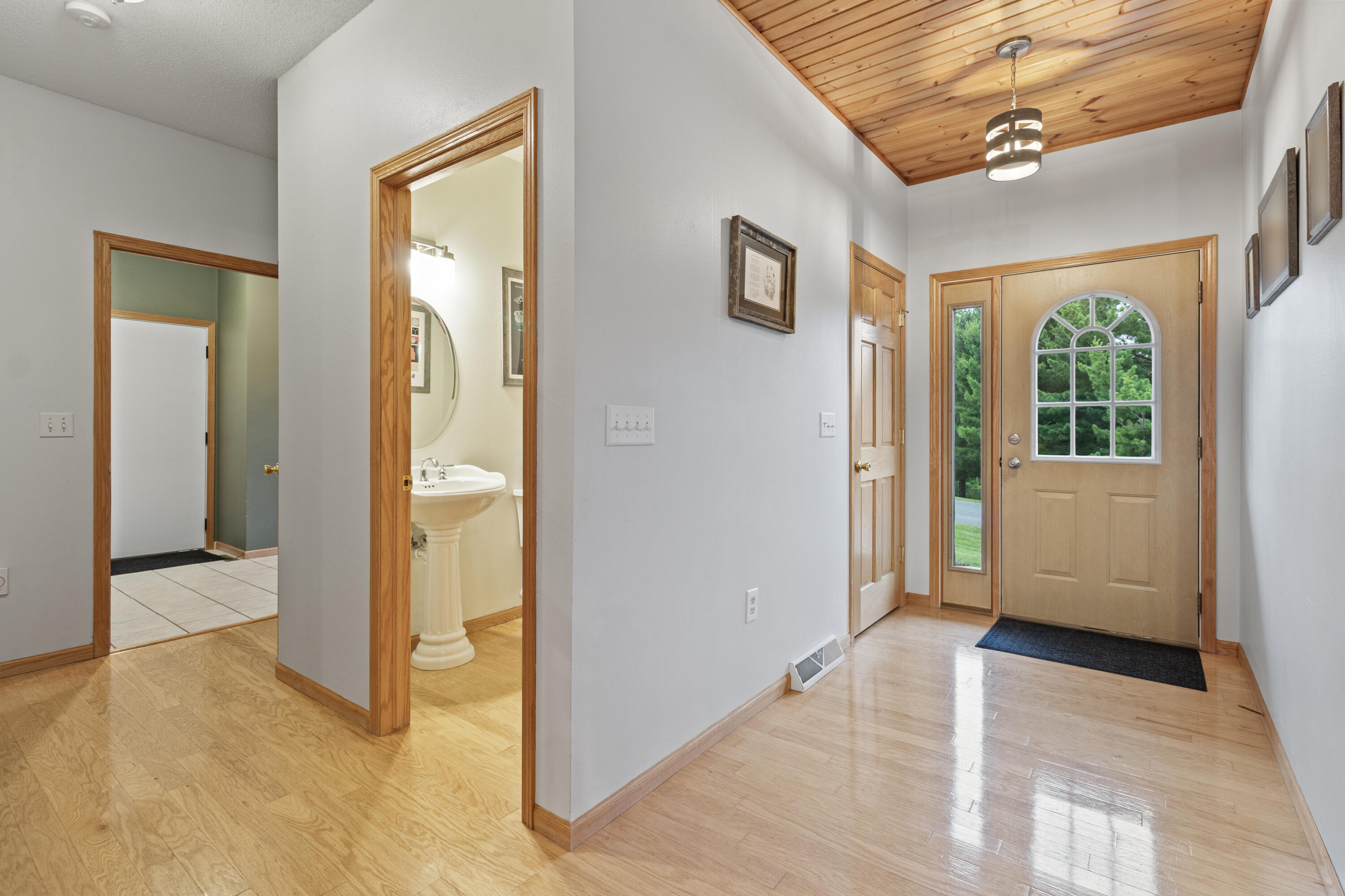 W4988 Mclaren Road La Crosse, WI 54601 - Photo 23 of 48 IMG_1792